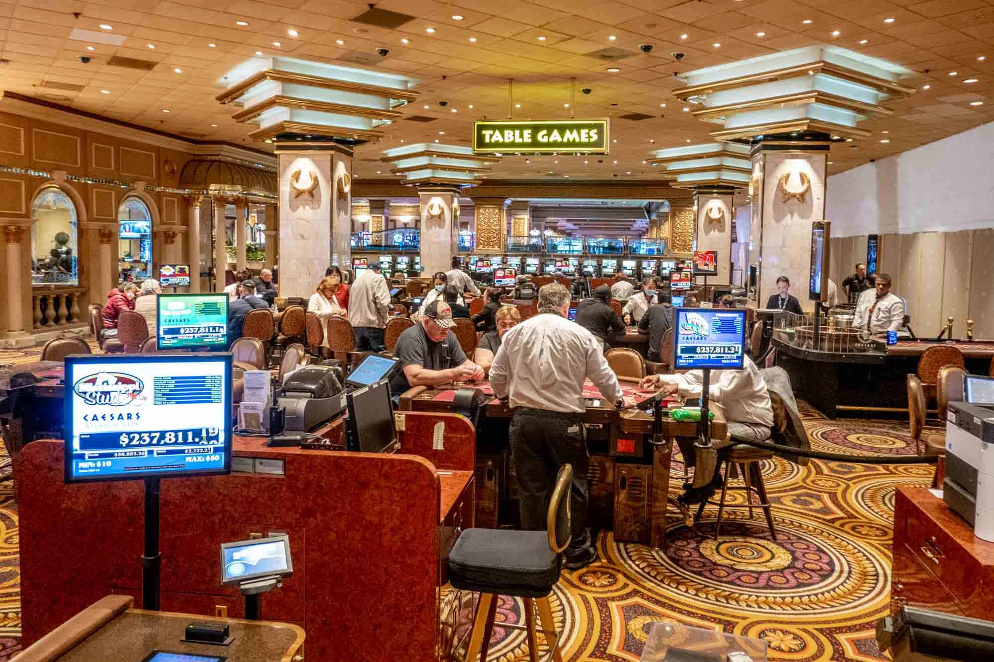Slot Makinesi Seçimi Rehberi: Kazanma İhtimalini Artırın
